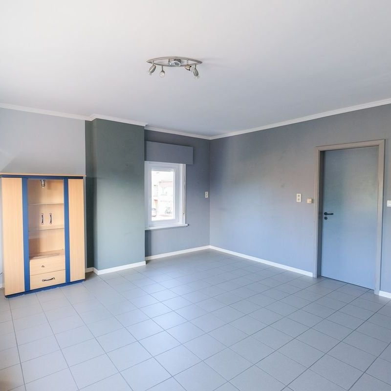 Appartement te huur in Eeklo voor € 725 met 1 slaapkamer - Photo 1