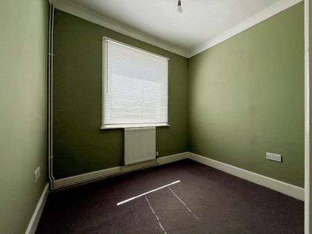 Downside Avenue, Plymouth - Photo 2