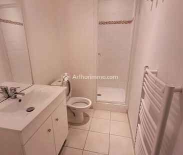 Location Appartement 2 pièces 35 m2 à Saint-Jean-d'Angély - Photo 4