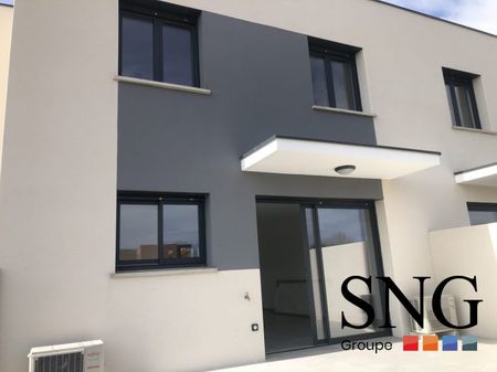 T4 DUPLEX AVEC TERRASSE, JARDIN ET PARKINGS - Photo 5