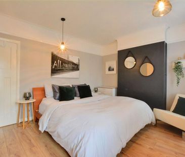 4 bedroom terraced house to rent - Photo 5