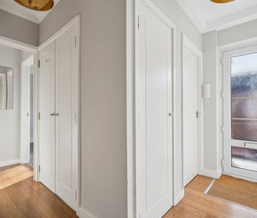 3 bedroom apartment to rent - Photo 4