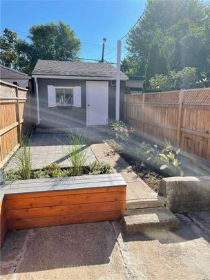 For Lease - 137 Earlscourt Avenue Unit# Main, Toronto, Ontario - Photo 1