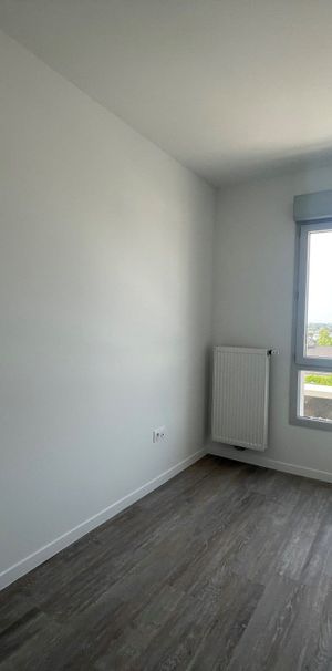 Rivery RIVERY - TYPE 4 AVEC BALCON - Photo 1