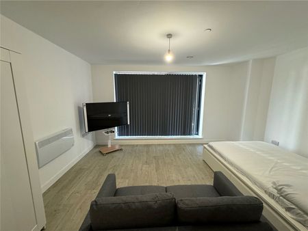 Studio To Rent - Photo 5