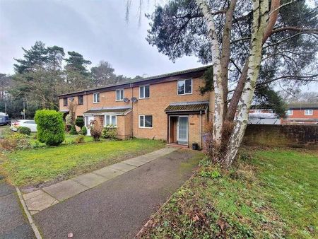 Garswood, Crown Wood, Bracknell, Berkshire, RG12 - Photo 3