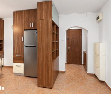 Mall Vitan - Apartament 3 Camere cu Parcare - Fotografie 2