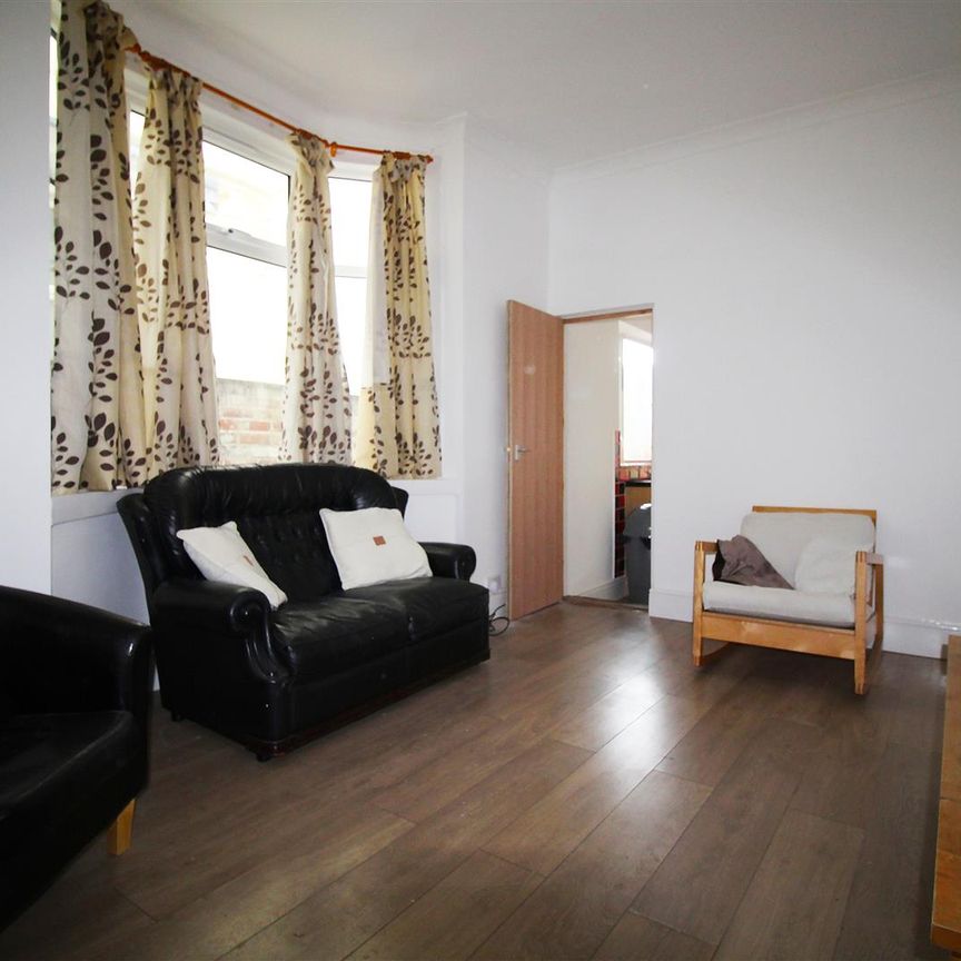 House - Terraced For Rent Manners Road, Southsea - Photo 1