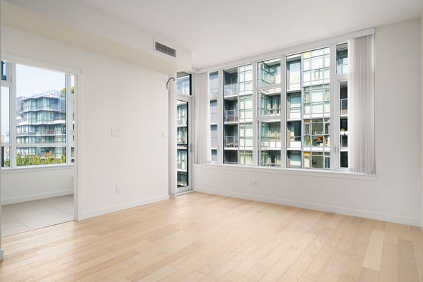 2565 Maple St (5th Floor), Vancouver - Photo 1