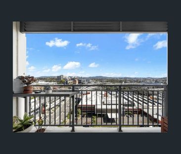 1107/35 Campbell Street, Bowen Hills, Qld 4006 - Photo 2