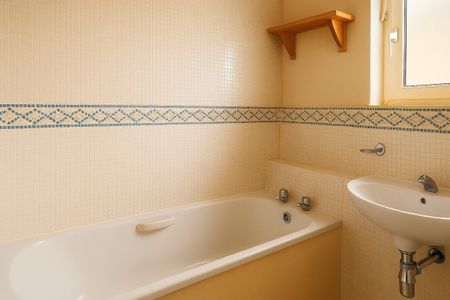 Whitwell, Peterborough - Photo 5