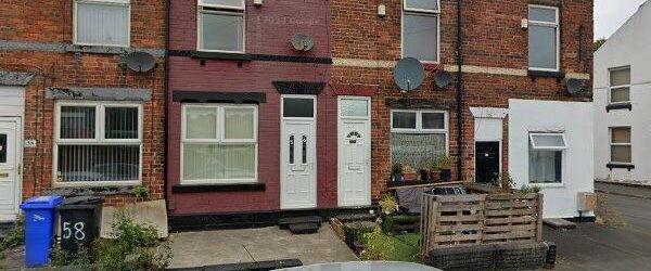 5 Bed Terraced House, Sheffield, S8 - Photo 1