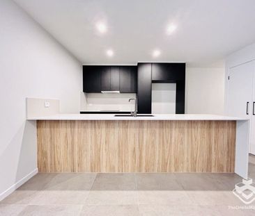 Stylish Apartment with EV 10amp power point - Photo 3