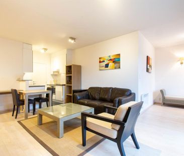 Appartement te huur in Oudergem voor € 1.200 met 1 slaapkamer - Photo 3