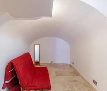 Moreton Terrace Mews North, London, SW1V - Photo 2