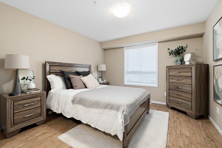 Three Bedroom Two Bath - Photo 5