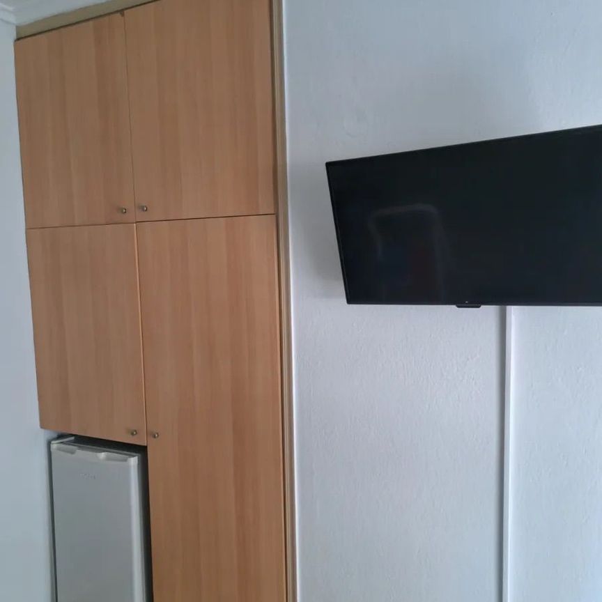 Studio/Γκαρσονιέρα για ενοικίαση Αγία Τριάδα (Φάληρο - Ιπποκράτειο) - Photo 1