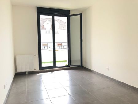 Location Appartement 2 pièces 35m² STE GENEVIEVE DES BOIS 91700 - Photo 5