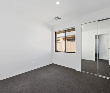 Modern Family Home! - Photo 2