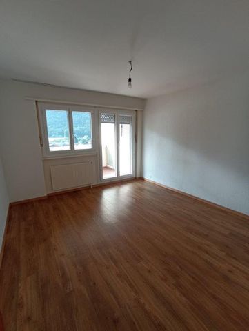 Appartement de 2.5 pièces situé au 9ème étage proches de toutes commodités. - Photo 4