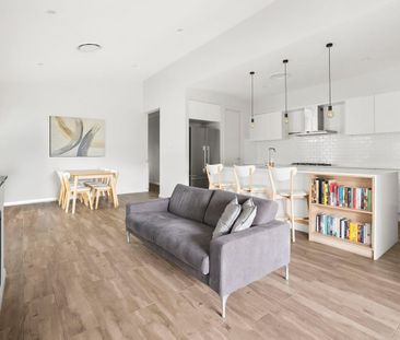 Modern Family Home in Prime Location! - Photo 1