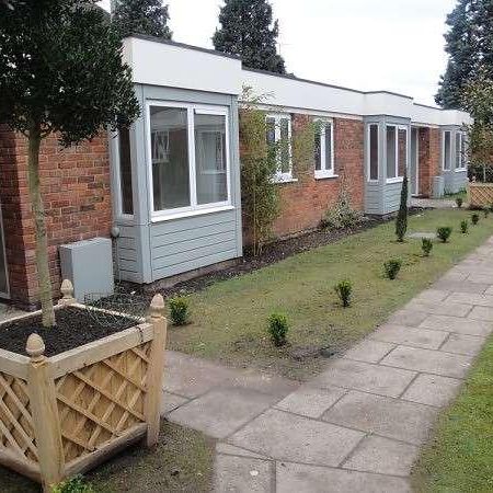 Bedroom Property In Guildford, GU1 - Photo 1