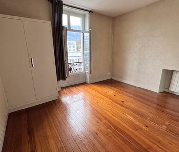 Location Appartement 2 pièces 49m² AIX LES BAINS 73100 - Photo 5