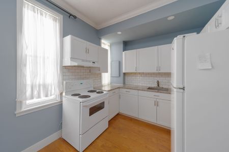 For Lease - 72 High Street, Barrie, Ontario - Photo 4