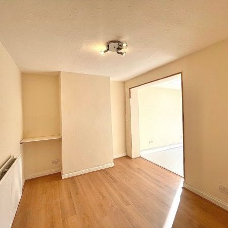 Pen Street , Boston, Property for rent - Photo 1