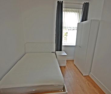 5 bedroom house to rent - Photo 3