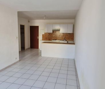 A Louer immédiatement Appartement centre ville, 1 er étage, 39 m² c... - Photo 3