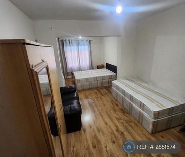 7 bedroom semi-detached house to rent - Photo 3