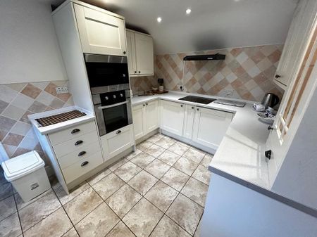 2 bedroom cottage to rent - Photo 5
