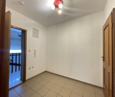 GEMÜTLICHE 1-ZIMMER-WOHNUNG MIT STELLPLATZ IN DELKENHEIM - Photo 4