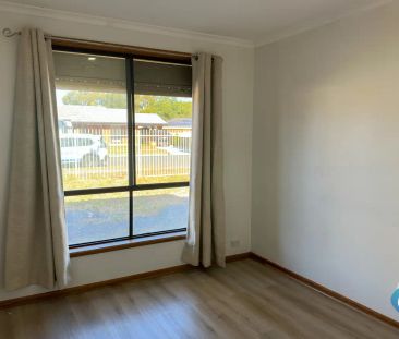 “Stylish, Spacious & So Convenient – 481 Whites Rd, Parafield Garde... - Photo 6