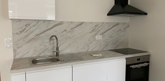 Location Appartement 4 pièces 98m² ALTKIRCH 68130 - Photo 2