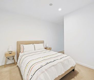 Prime Doncaster Apartment – Stylish & Secure Living - Photo 2