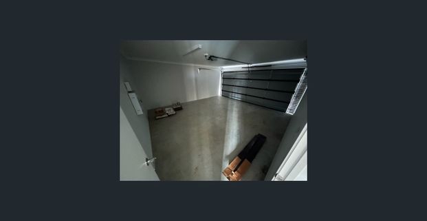 Stylish Family Home in Hamlyn Terrace - Photo 1