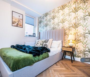 1 bedroom flat to rent - Photo 6