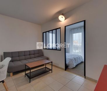 Apartment - Photo 2