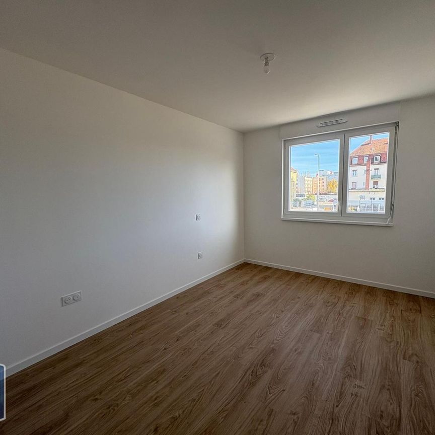 Location Appartement 3 pièces 58m² SCHILTIGHEIM 67300 - Photo 1