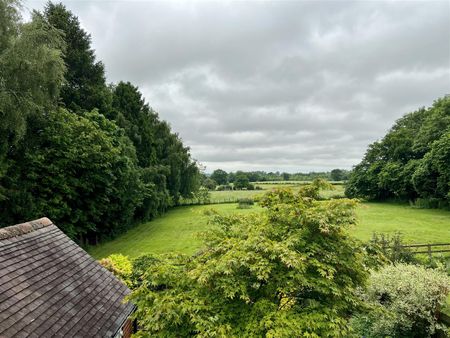 Hall Farm Cottage, Ednaston DE6 3AE - Photo 5