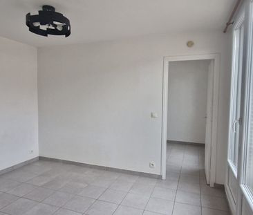 Location Appartement 2 pièces 28m² ASNIERES SUR SEINE 92600 - Photo 2