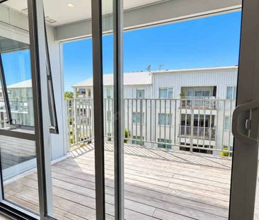 Henderson, 2 bedrooms - Photo 4