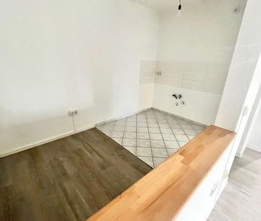 Sanierte 2 Raum Wohnung, Offene Küche und Bad mit Dusche! - Photo 4