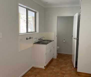 RURAL PRIVATE HOME - Photo 6