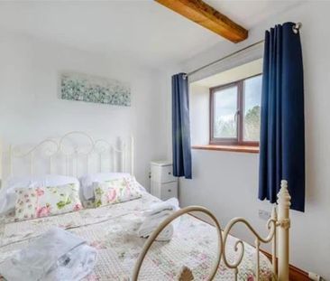 Newland, Doncaster, Epworth - Photo 2
