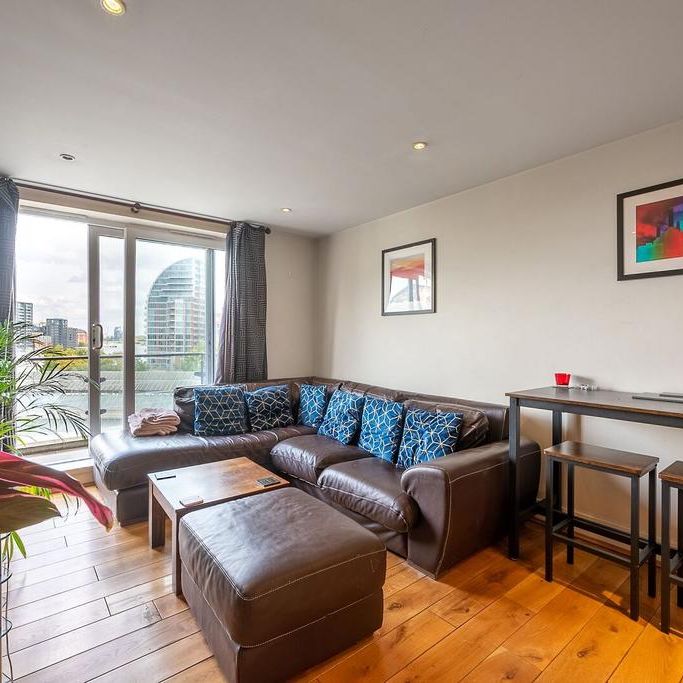 2 bedroom flat to rent - Photo 1