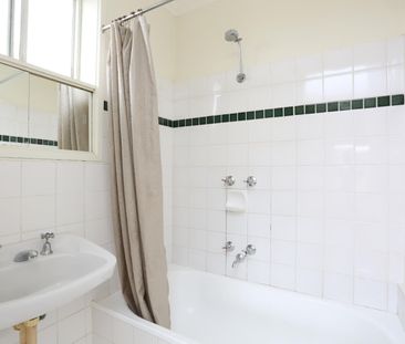 15/79 Alma Road, St Kilda VIC 3182 - Photo 6
