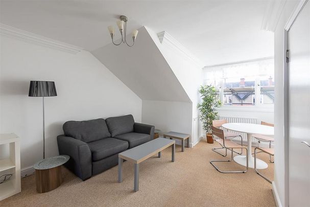 1 bedroom flat to rent - Photo 1